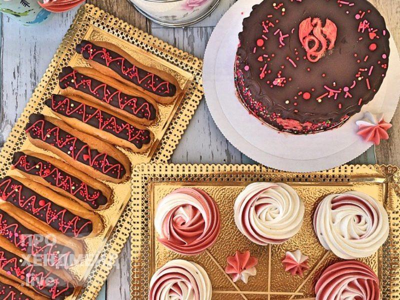 ТОРТЫ и пироженное