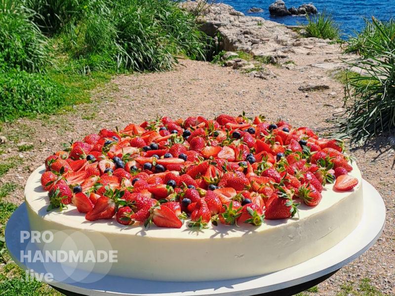 Торты, бенто-торты, торты-шары, свадебные торты, 3D торты, капкейки, пирожные